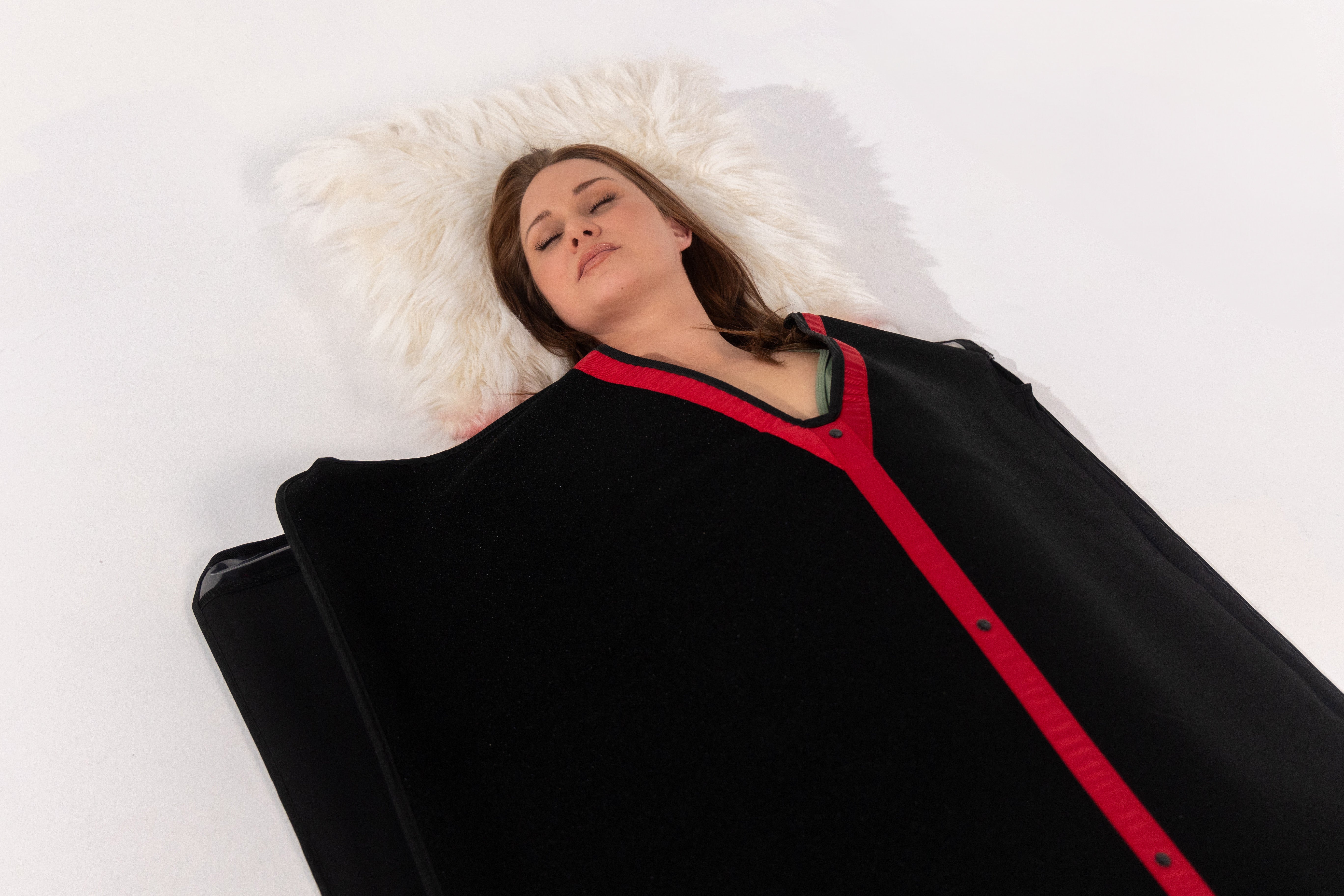 Affetto HaloWrap | Full-Body Regenerative Red Light Blanket